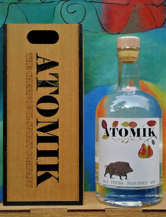 Pear Spirit 42% ABV 0.5L 2021 in Presentation Box image 0
